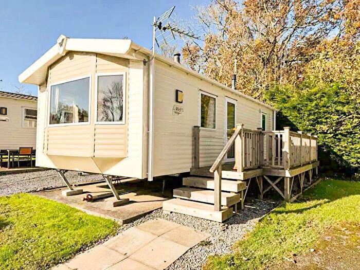 2 Bedroom Caravan For Sale In , Narberth, SA67
