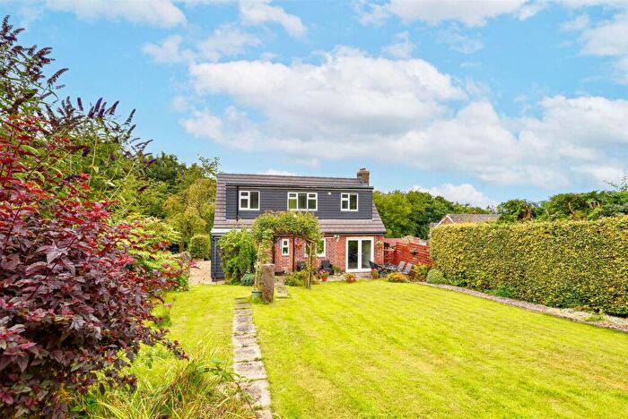 4 Bedroom Detached House For Sale In Greaves Lane, Stannington, Sheffield, S6