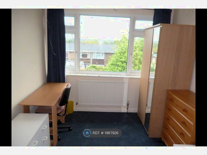 4 Bedroom Terraced House To Rent In Otham Close, Canterbury, CT2