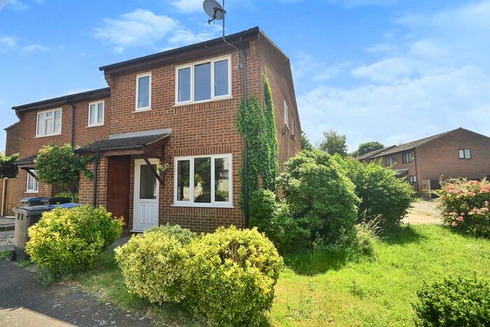 1 Bedroom End Of Terrace House To Rent In West Street, Deal, Kent, CT14