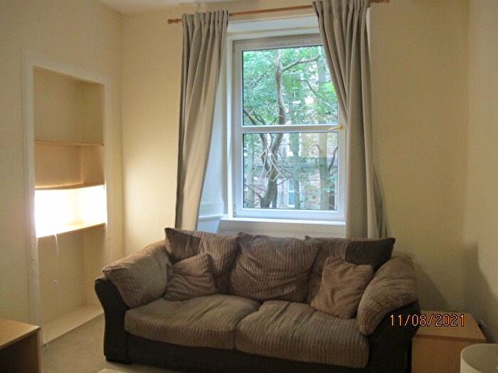 1 Bedroom Flat To Rent In Wardlaw Place, Gorgie, Edinburgh, EH11