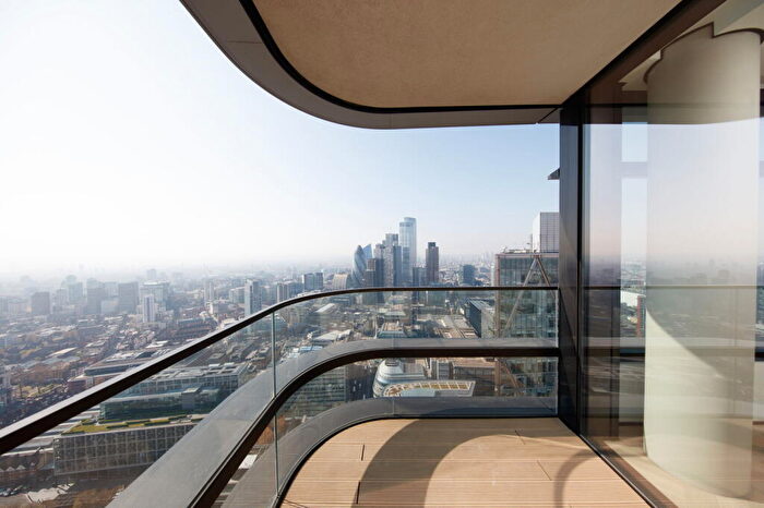 2 Bedroom Penthouse For Sale In Principal Tower, Shoreditch, London, EC2A