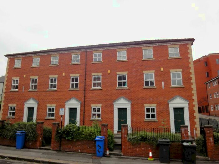 6 Bedroom Terraced House To Rent In Wilkinson Street, S10