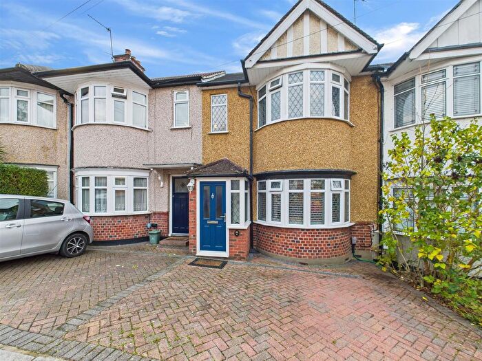 3 Bedroom Terraced House For Sale In Barnstaple Road, Ruislip, HA4