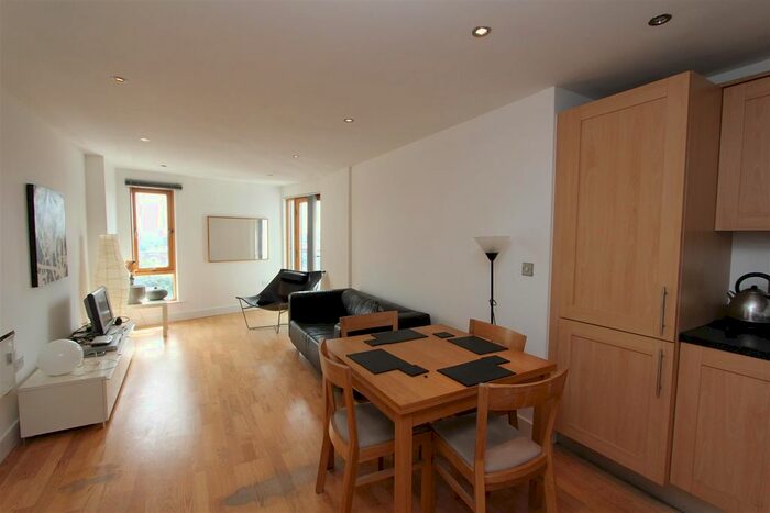 1 Bedroom Flat To Rent In The Boulevard, Hunslet, Leeds, LS10