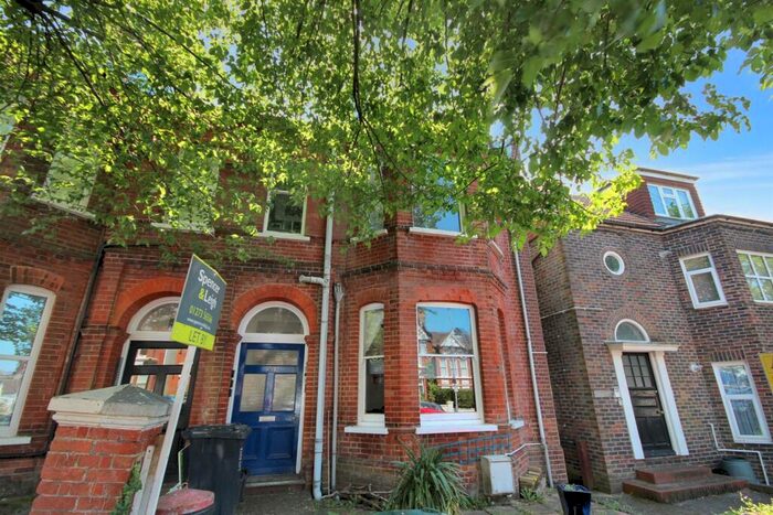 1 Bedroom Flat To Rent In Freshfield Road, Brighton, BN2