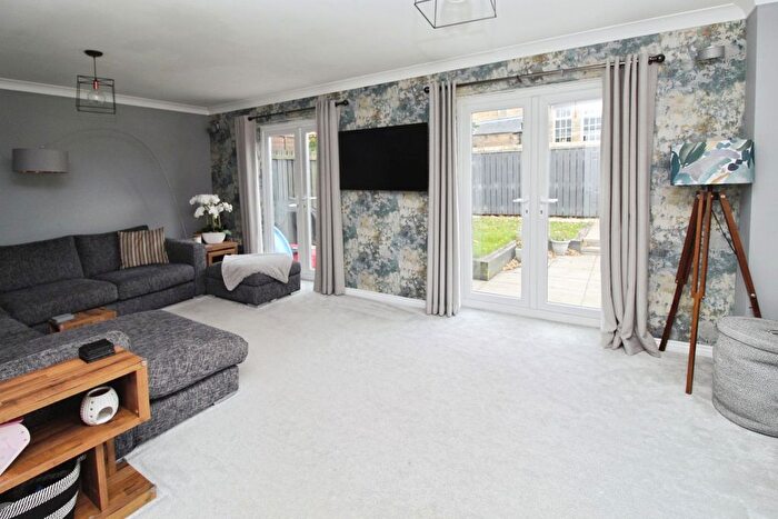 3 Bedroom End Of Terrace House For Sale In Millennium Court, Greenside, Ryton, NE40