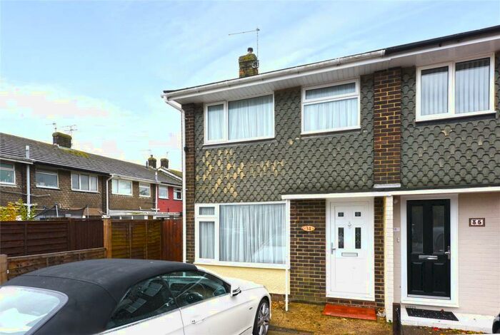 2 Bedroom End Of Terrace House To Rent In Garden Close, Sompting, West Sussex, BN15