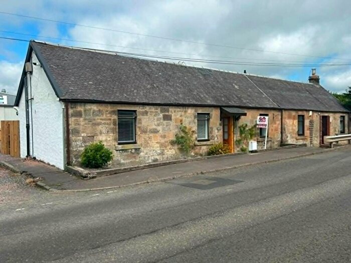 3 Bedroom Semi-Detached House To Rent In Mill Cottage Campsie Road, Torrance, G64