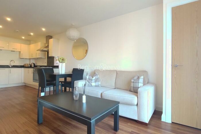 1 Bedroom Apartment To Rent In Mercury House, Epsom, KT17