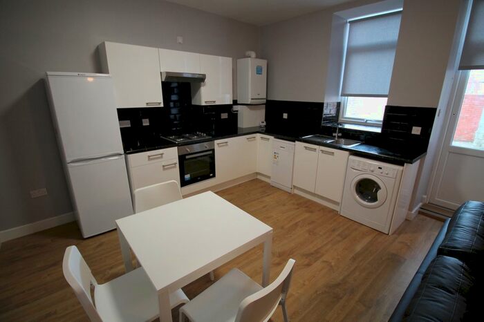 2 Bedroom Flat To Rent In Deuchar Street, Jesmond, NE2