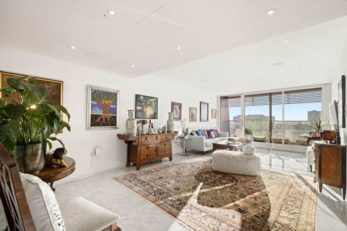 2 Bedroom Apartment For Sale In Apartment, Albion Riverside, B82