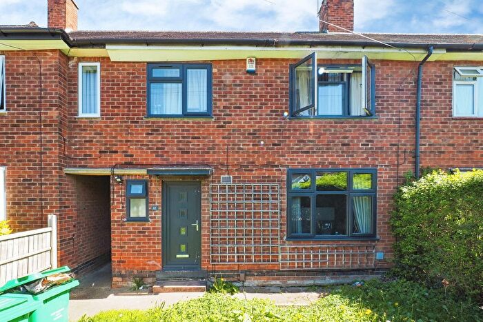 3 Bedroom Terraced House For Sale In Hillbeck Crescent, Wollaton, Nottingham, NG8