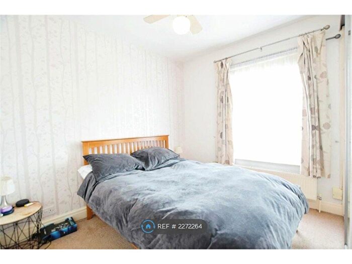 2 Bedroom Terraced House To Rent In Brook Street, Colchester, CO1