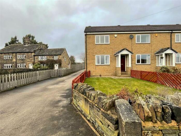 2 Bedroom End Of Terrace House To Rent In Hartshead Lane, Hartshead, Liversedge, WF15