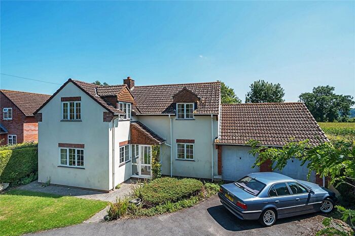 4 Bedroom Detached House For Sale In Greenway, North Curry, Taunton, TA3