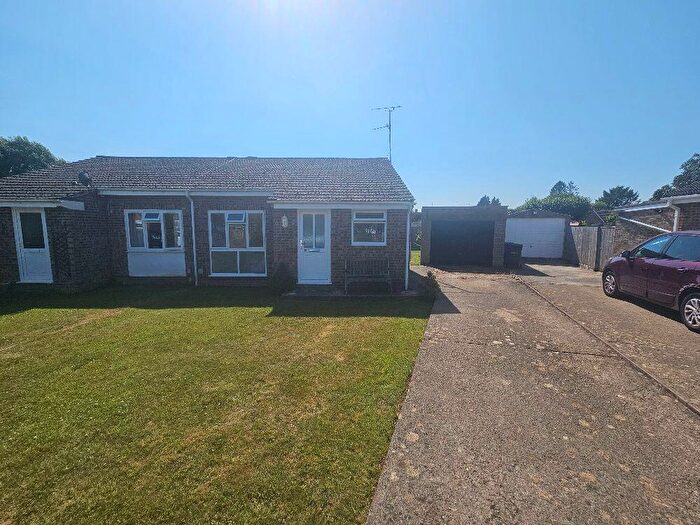 2 Bedroom Semi-Detached Bungalow To Rent In Windsor Close, Kings Sutton, Banbury, OX17