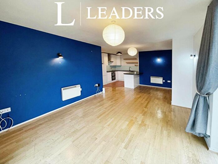 2 Bedroom Apartment To Rent In Sirocco, Ocean Village, SO14