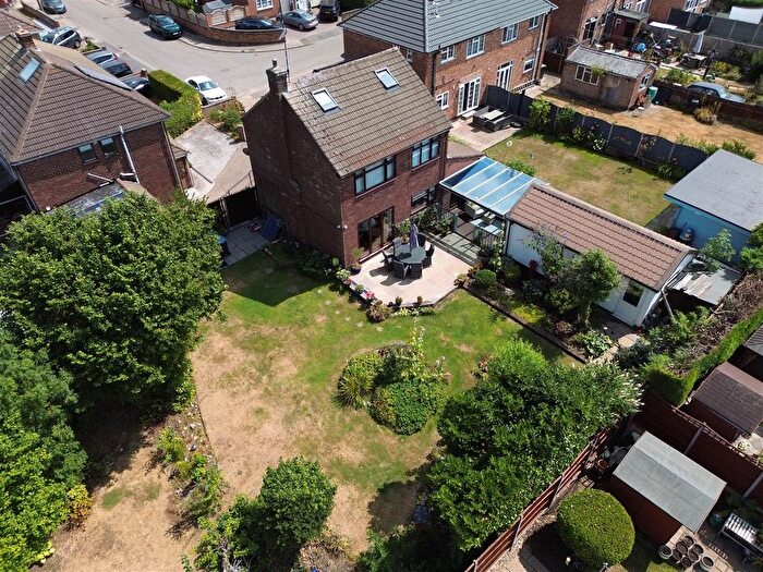 3 Bedroom Detached House For Sale In Derwent Road, Whitmore Park, Coventry, CV6