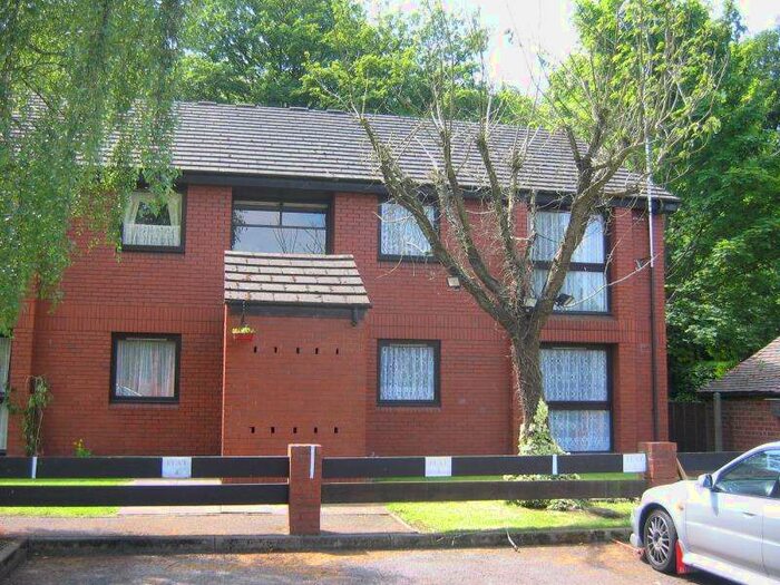 2 Bedroom Apartment To Rent In Seedhouse Court, Cradley Heath, West Midlands, B64