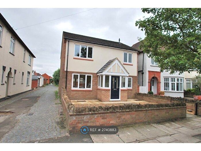 3 Bedroom Detached House To Rent In Ardington Road, Northampton, NN1