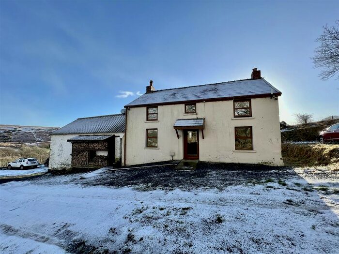 3 Bedroom Detached House For Sale In Felindre, Swansea, SA5