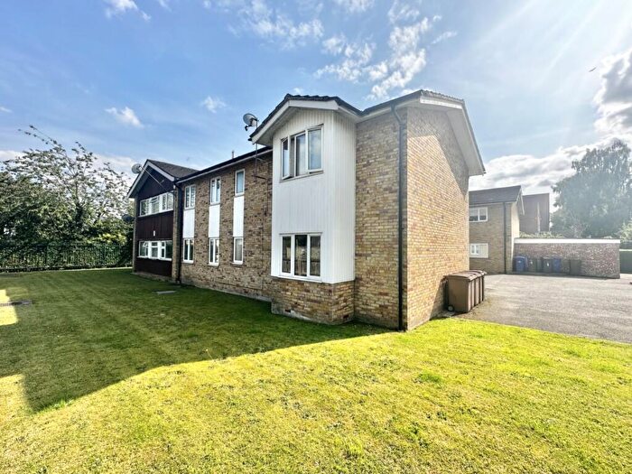 3 Bedroom Flat To Rent In Exning Road, Newmarket, Suffolk, CB8