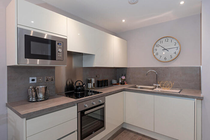 1 Bedroom Apartment For Sale In Fully Managed Liverpool Apartment, City Centre, L1