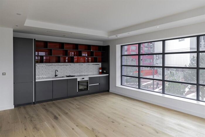 1 Bedroom Apartment For Sale In Bridgewater House, London City Island, E14