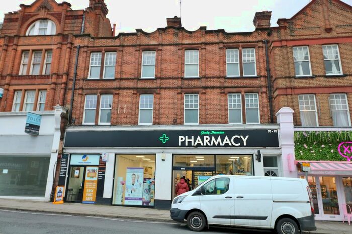 2 Bedroom Flat To Rent In Walm Lane, Willesden, London, NW2