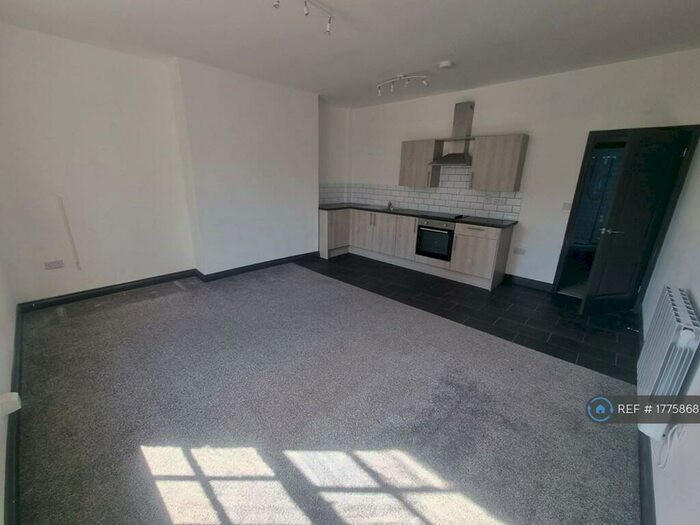 1 Bedroom Flat To Rent In High Street, Holbeach, PE12