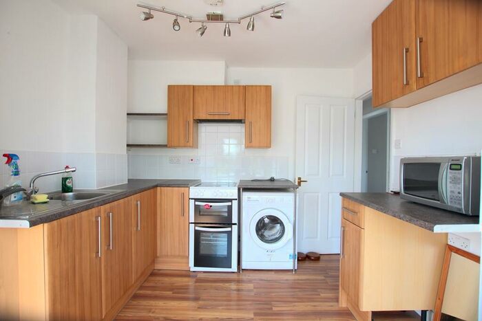 2 Bedroom Flat To Rent In Parkes Passage, Stouport-on-Severn, DY13