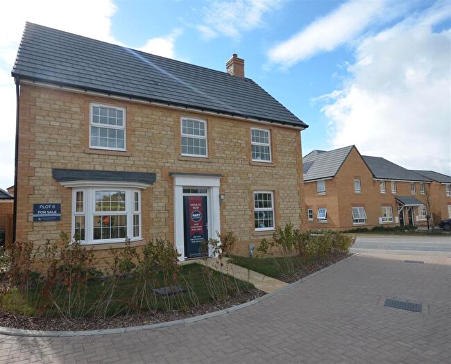 4 Bedroom Detached House For Sale In Great Barton Hill, Gillingham, Dorset, SP8