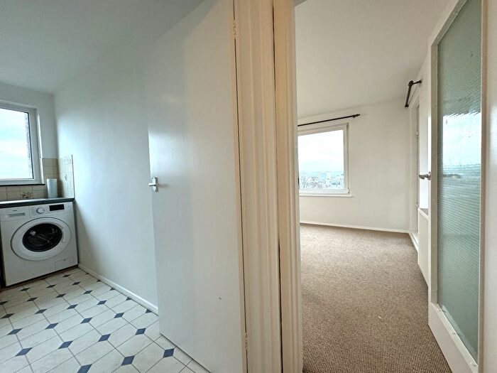 1 Bedroom Flat To Rent In Blackboy Road, Exeter, EX4