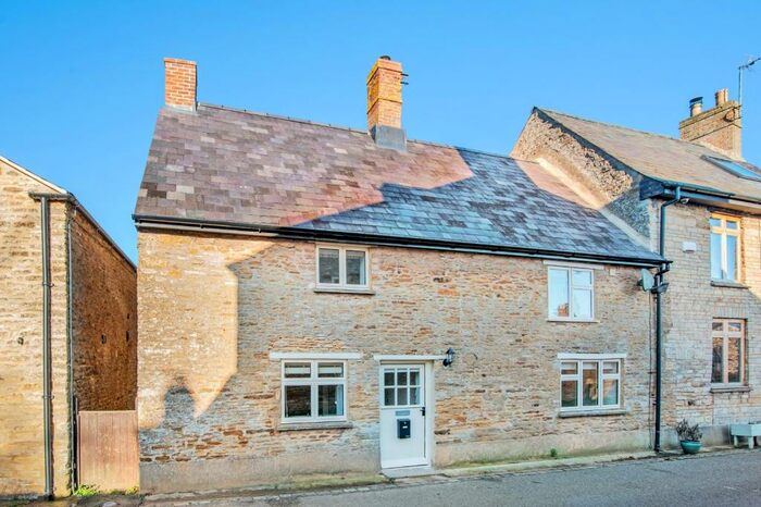 2 Bedroom Semi-Detached House To Rent In Queen Street, Farthinghoe, Brackley, Northamptonshire, NN13