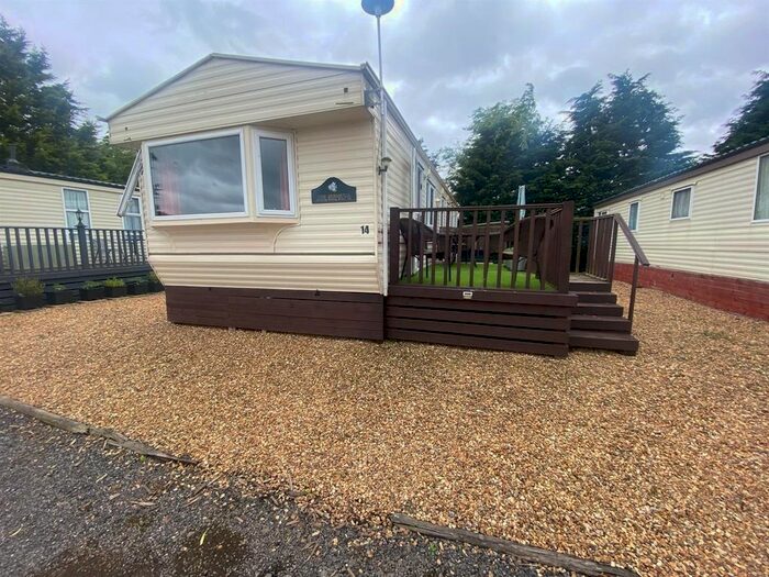 Mobile/park Home For Sale In Knightsbridge Caravan And Marina Park, Staffurths Bridge, March, Cambridgeshire, PE15