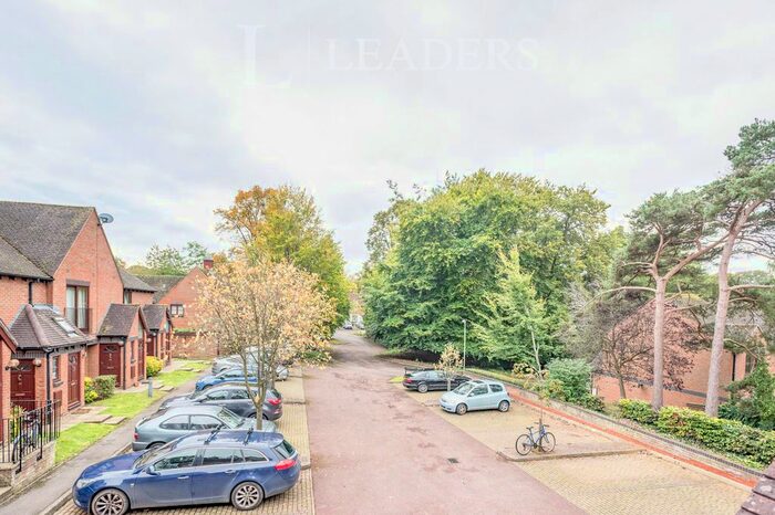 1 Bedroom Flat To Rent In Green Ridges, Headington, Oxford, OX3