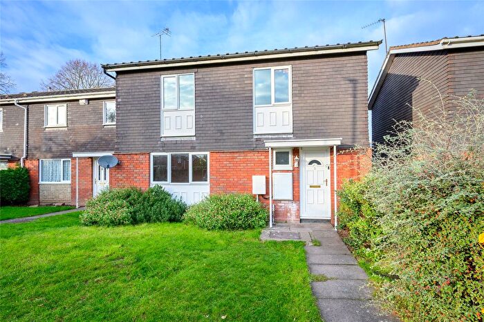 4 Bedroom Terraced House For Sale In Overton Walk, Bradmore, Wolverhampton, West Midlands, WV4