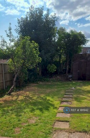 3 Bedroom Semi-Detached House To Rent In Baranscraig Ave, Patcham Brighton, BN1