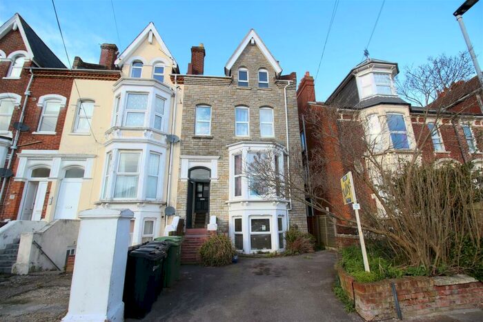 2 Bedroom Flat To Rent In Salisbury Road Southsea Hants, PO4
