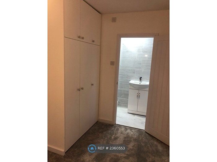 4 Bedroom Terraced House To Rent In Alexandra Road, Grantham, NG31