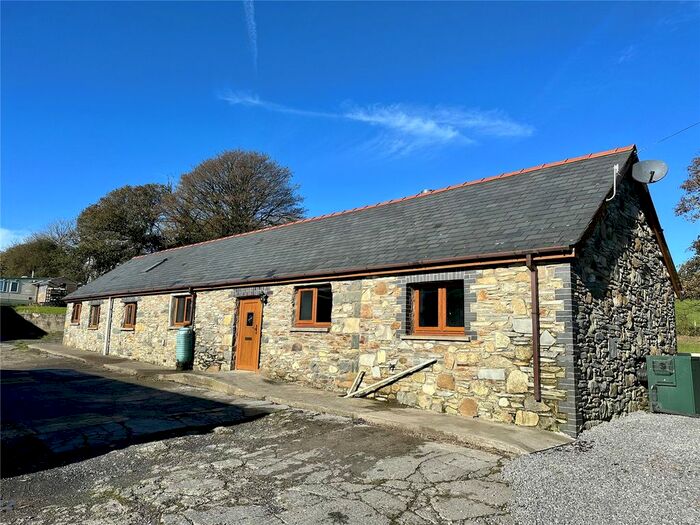 4 Bedroom Bungalow To Rent In Swn Y Fynnon, Clynderwen, Pembrokeshire, SA66
