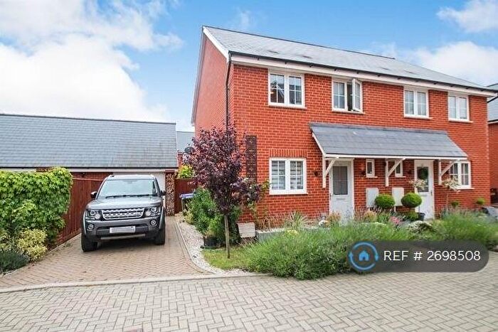 3 Bedroom Semi-Detached House To Rent In Broughton, Broughton, Aylesbury, HP22