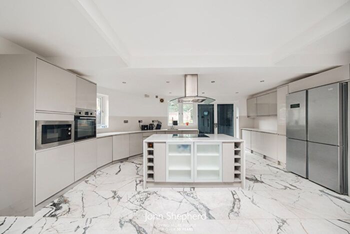 4 Bedroom Detached House For Sale In High Street, Hampton-In-Arden, Solihull, West Midlands, B92