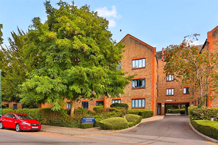 2 Bedroom Flat For Sale In Worcester Road, Sutton, SM2