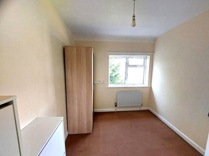 4 Bedroom Detached House To Rent In Caversham Road, Birmingham, B44