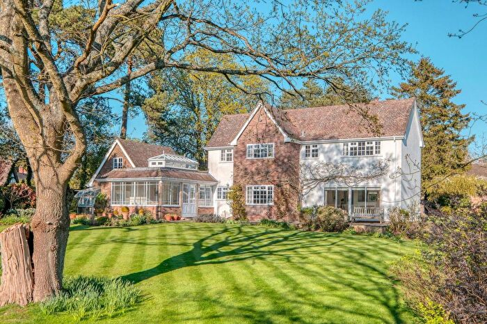 4 Bedroom Detached House For Sale In The Ridgeway, Astwood Bank, B96