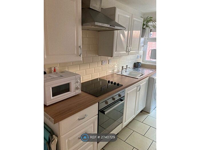 1 Bedroom Flat To Rent In Brigstocke Rd, Bristol, BS2
