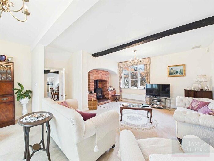 4 Bedroom Character Property For Sale In Ivy Cottage, Clipston, Market Harborough, LE16