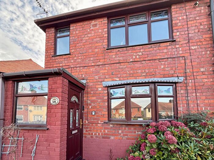 3 Bedroom Semi-Detached House To Rent In Hollick Crescent, Arley, CV7